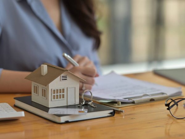 From Dream to Keys: How a Mortgage Broker in Mooloolaba Makes It Happen